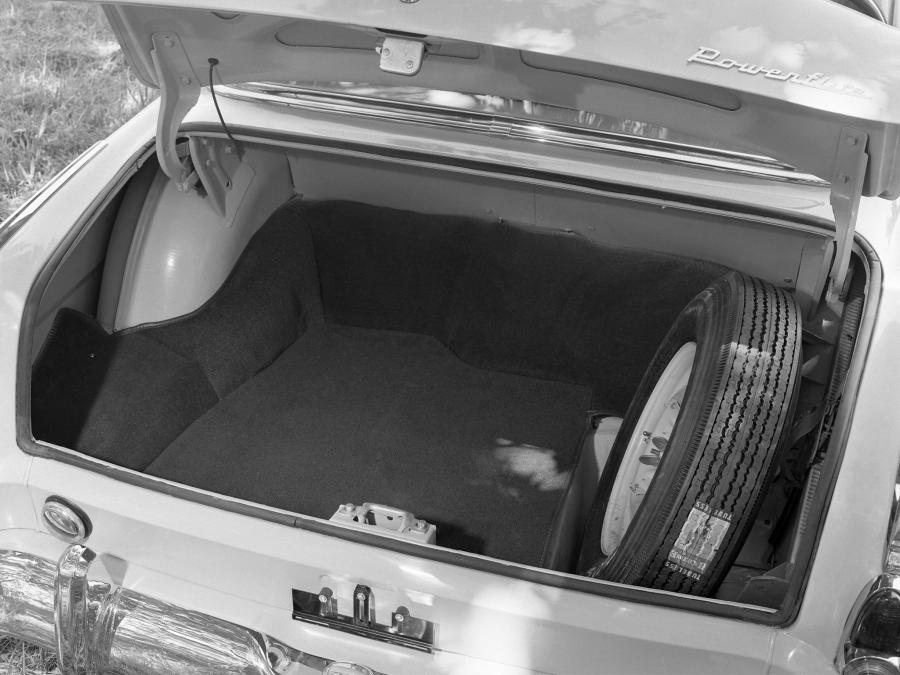 Dodge Kingsway Coronet 1956 года  (фото 11 из 11)
